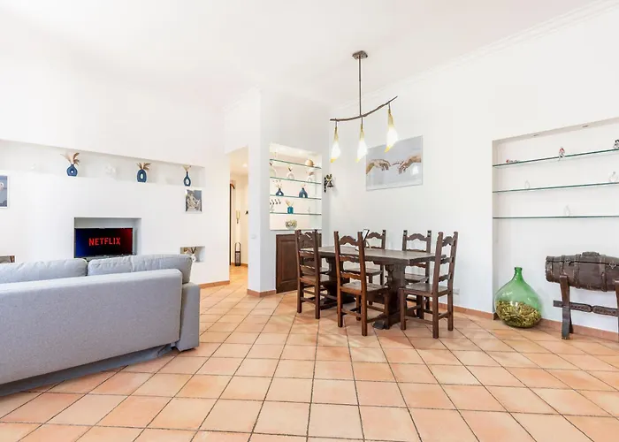 Vatican Art Apartment