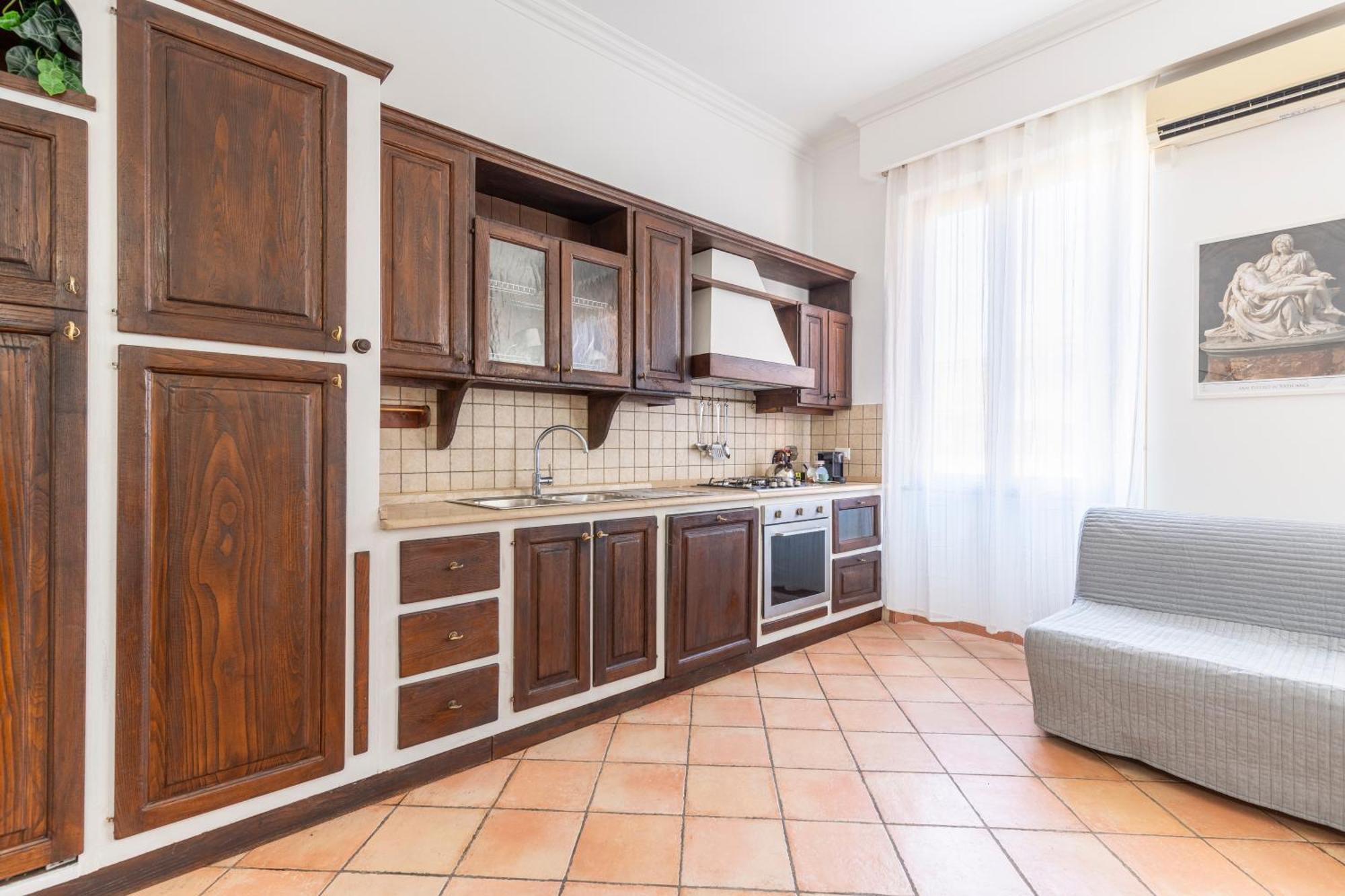 Apartment Vatican Art Rome